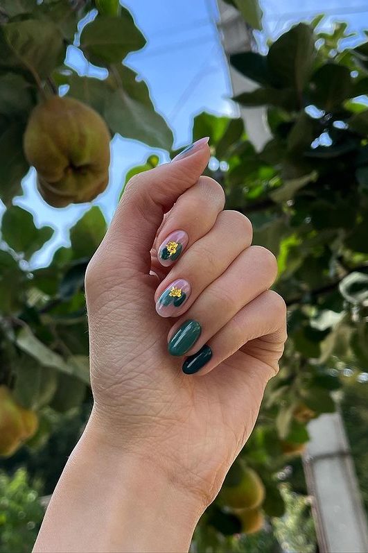 Dark green nails